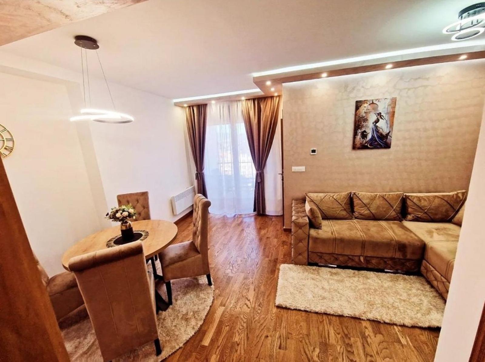Nenadovic Apartment